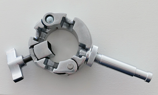 Picture of Kupo 4-way clamp for 35 to 50mm tube with Kupo baby 16mm stud by Peter Free for his review of the clamp and stud.